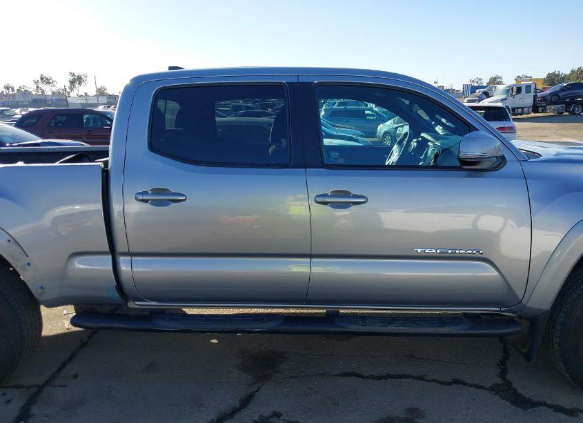 Photo 14 of 2019 Toyota Tacoma TRD SPORT (VIN 3TMBZ5DN6KM023364)