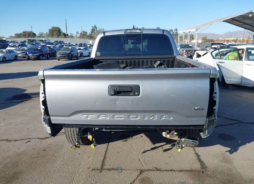 Photo 17 of 2019 Toyota Tacoma TRD SPORT (VIN 3TMBZ5DN6KM023364)