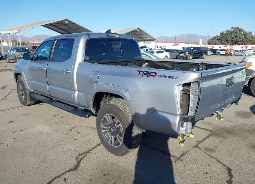 Photo 3 of 2019 Toyota Tacoma TRD SPORT (VIN 3TMBZ5DN6KM023364)
