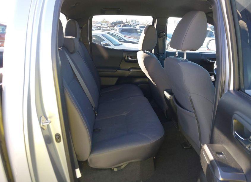 Photo 8 of 2019 Toyota Tacoma TRD SPORT (VIN 3TMBZ5DN6KM023364)