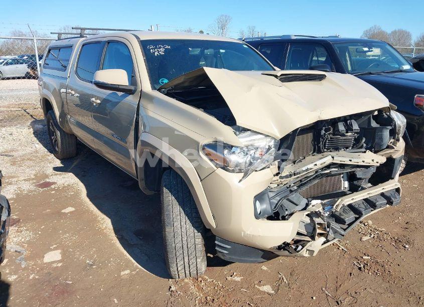 2017 Toyota Tacoma TRD SPORT (VIN 3TMBZ5DN8HM009538) main photo