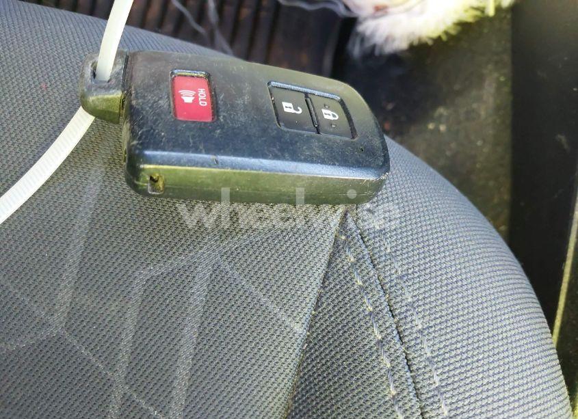 Photo 11 of 2017 Toyota Tacoma TRD SPORT (VIN 3TMBZ5DN8HM009538)