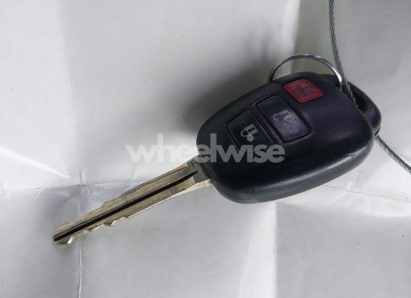 Photo 11 of 2017 Toyota Tacoma SR5 (VIN 3TMBZ5DN8HM011452)