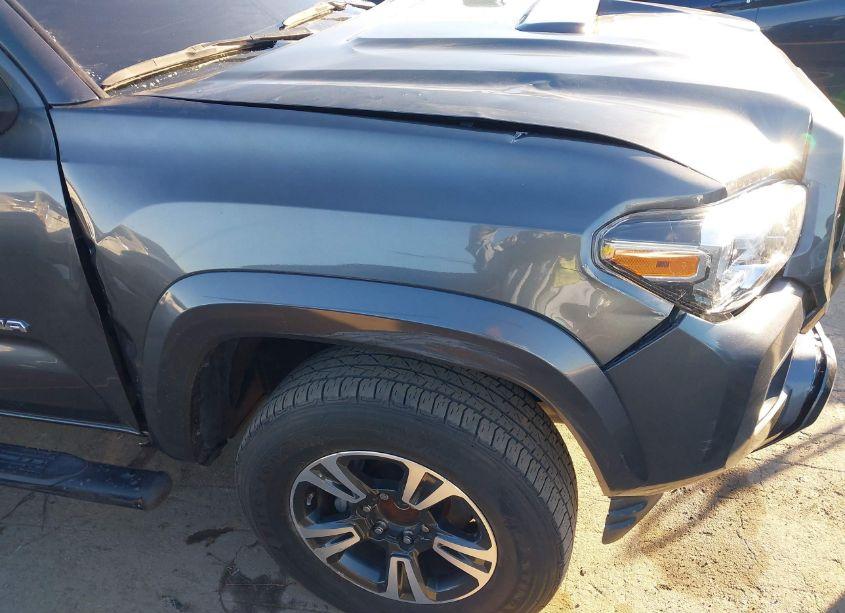 Photo 22 of 2019 Toyota Tacoma TRD SPORT (VIN 3TMBZ5DN8KM020532)