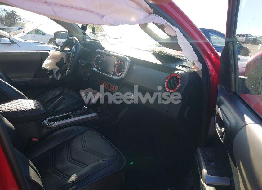 Photo 5 of 2020 Toyota Tacoma SR5 V6 (VIN 3TMBZ5DN8LM025747)