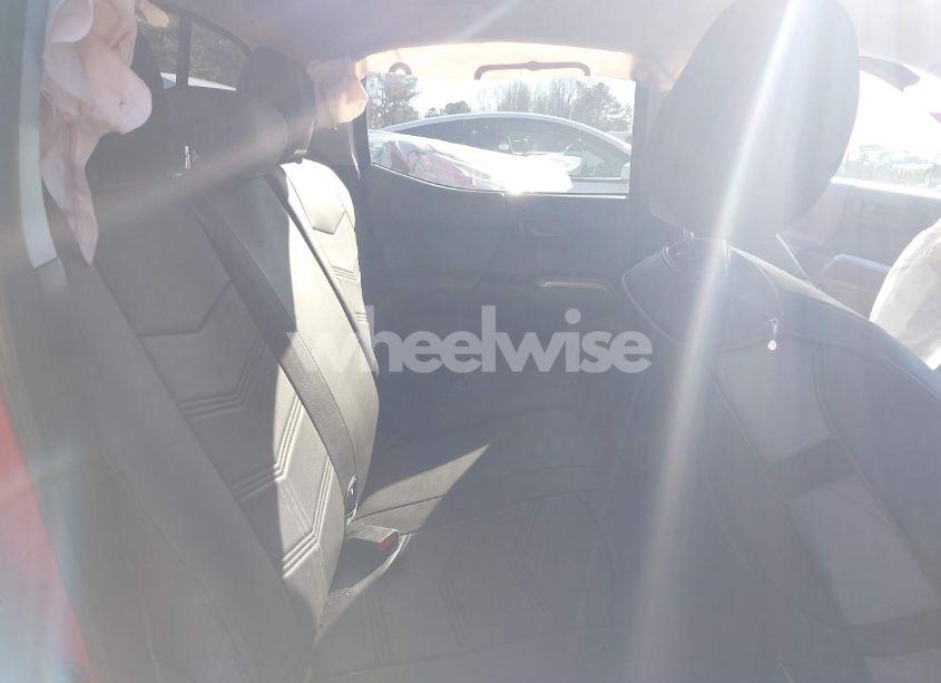 Photo 8 of 2020 Toyota Tacoma SR5 V6 (VIN 3TMBZ5DN8LM025747)