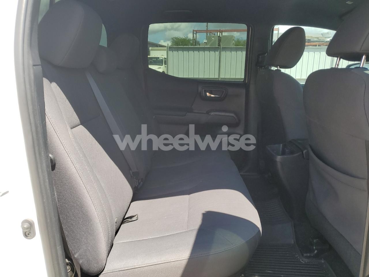 Photo 10 of 2019 TOYOTA TACOMA DOUBLE CAB (VIN 3TMBZ5DN9KM022757)