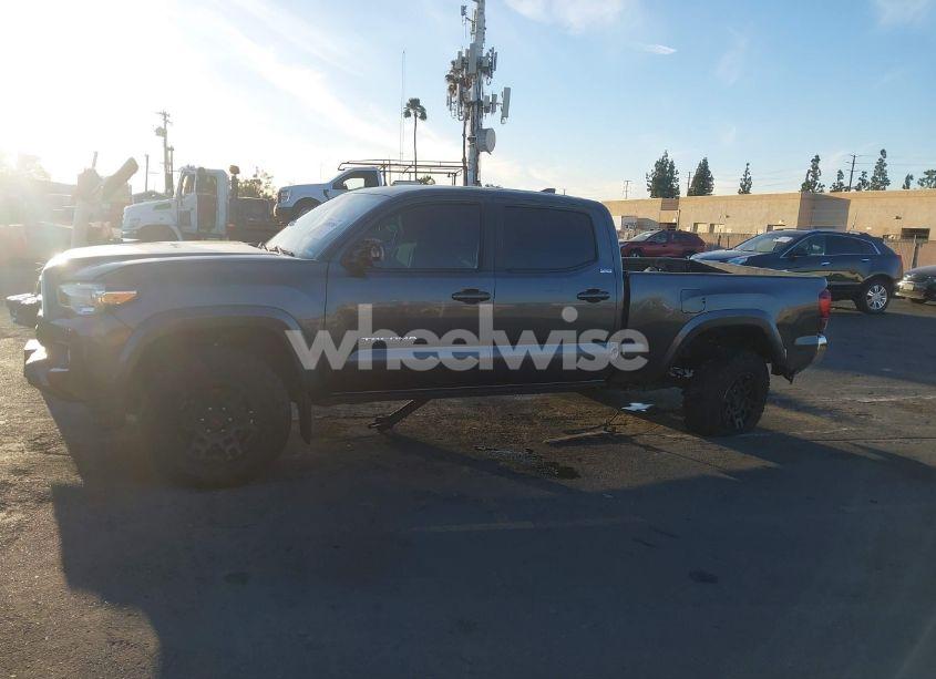 Photo 14 of 2018 Toyota Tacoma SR5 (VIN 3TMBZ5DNXJM015766)
