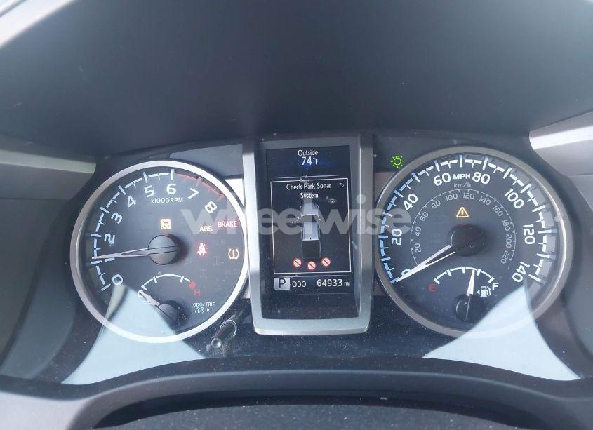 Photo 7 of 2018 Toyota Tacoma SR5 (VIN 3TMBZ5DNXJM015766)