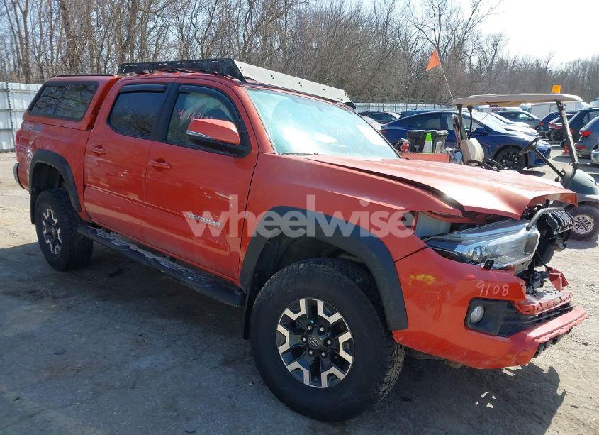 2016 Toyota Tacoma TRD OFF ROAD (VIN 3TMCZ5AN0GM001120) main photo