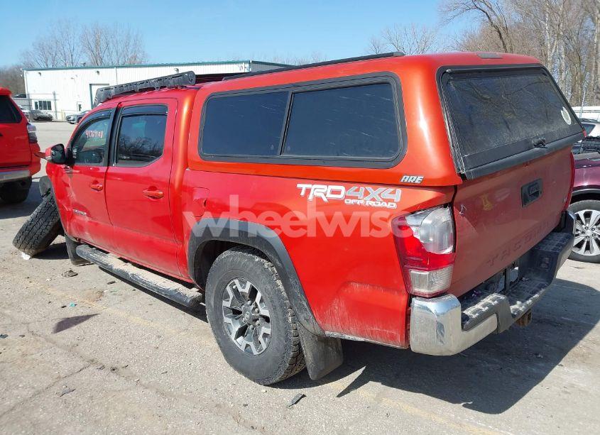 Photo 3 of 2016 Toyota Tacoma TRD OFF ROAD (VIN 3TMCZ5AN0GM001120)
