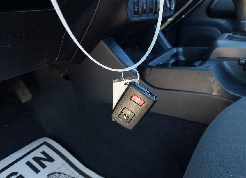 Photo 11 of 2018 Toyota Tacoma TRD OFF ROAD (VIN 3TMCZ5AN0JM144799)