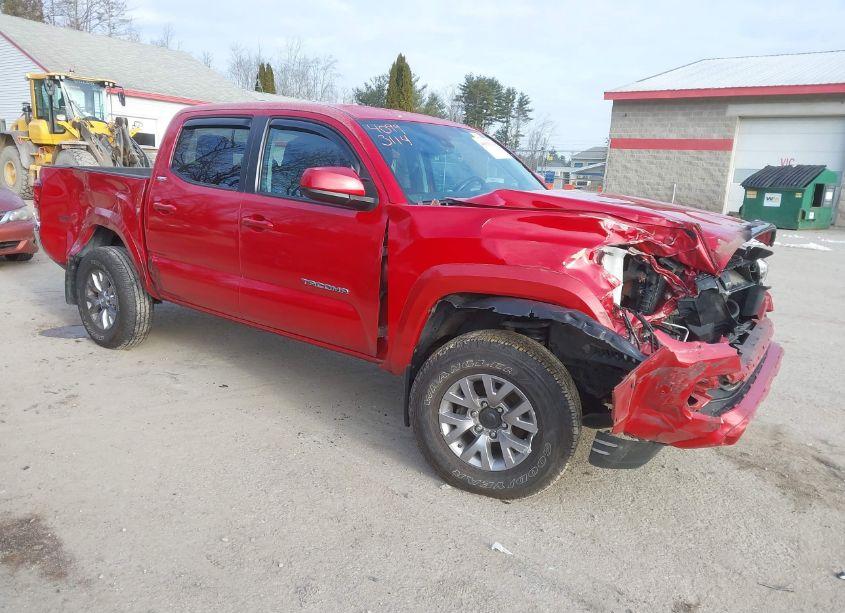 2019 Toyota Tacoma SR5 V6 (VIN 3TMCZ5AN0KM199187) main photo
