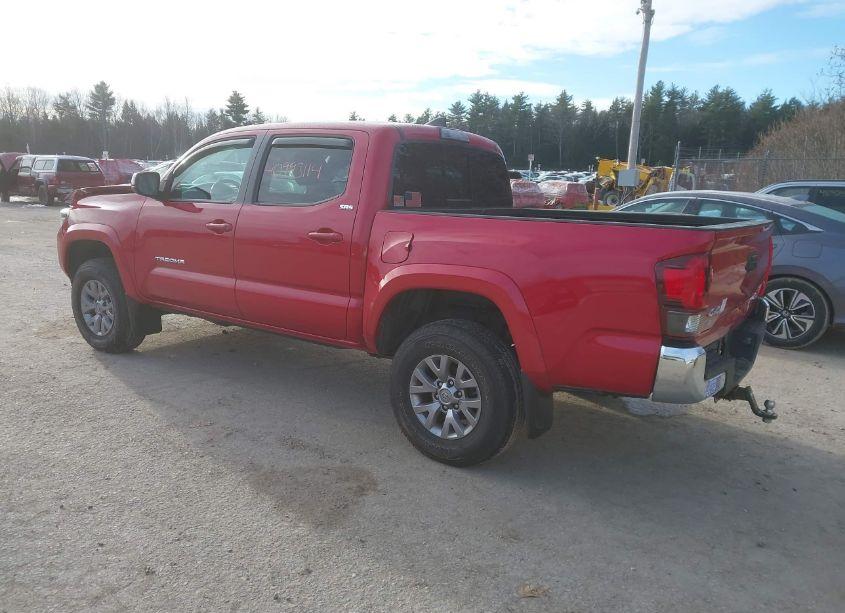 Photo 3 of 2019 Toyota Tacoma SR5 V6 (VIN 3TMCZ5AN0KM199187)