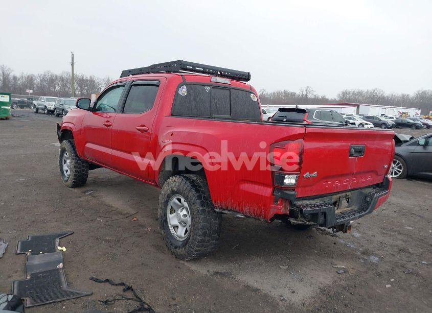 Photo 3 of 2019 Toyota Tacoma SR V6 (VIN 3TMCZ5AN0KM202251)