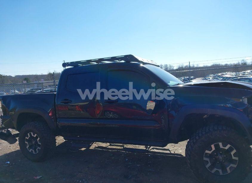 Photo 14 of 2019 Toyota Tacoma TRD OFF ROAD (VIN 3TMCZ5AN0KM212455)
