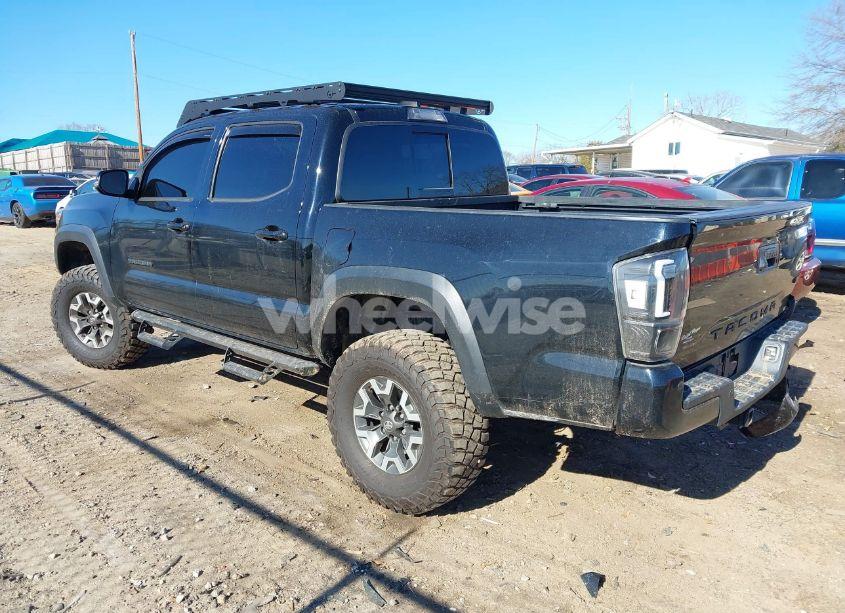 Photo 3 of 2019 Toyota Tacoma TRD OFF ROAD (VIN 3TMCZ5AN0KM212455)