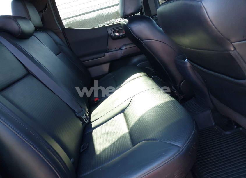 Photo 8 of 2019 Toyota Tacoma TRD OFF ROAD (VIN 3TMCZ5AN0KM212455)