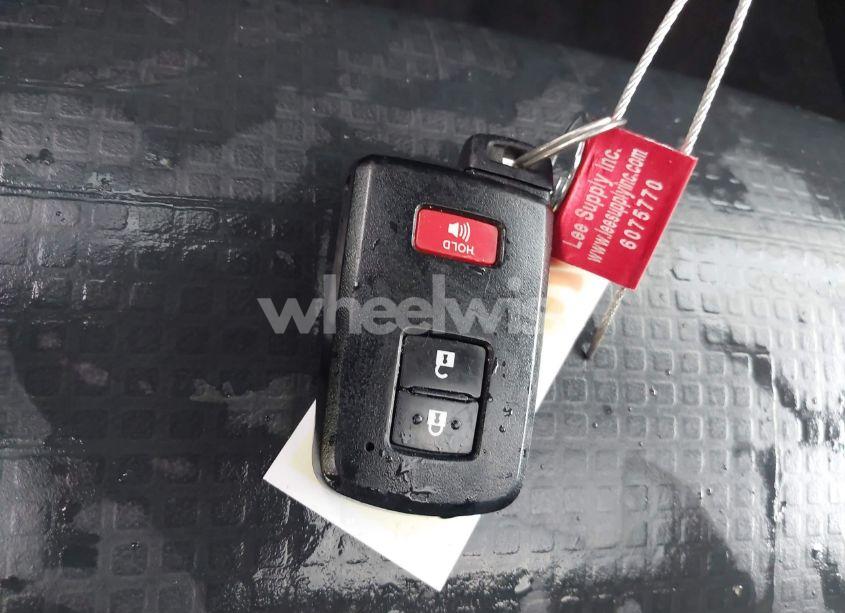 Photo 11 of 2019 Toyota Tacoma TRD SPORT (VIN 3TMCZ5AN0KM232852)