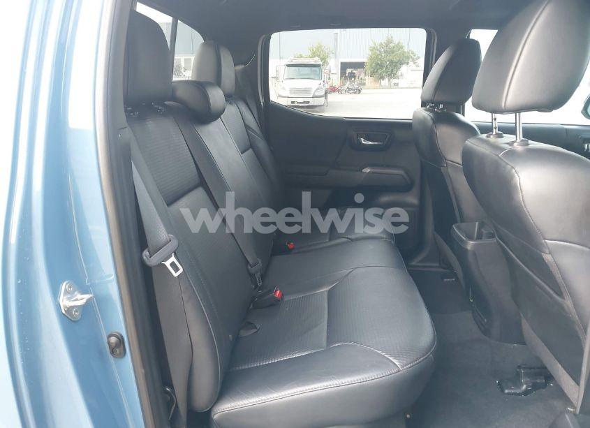 Photo 8 of 2019 Toyota Tacoma TRD SPORT (VIN 3TMCZ5AN0KM237999)