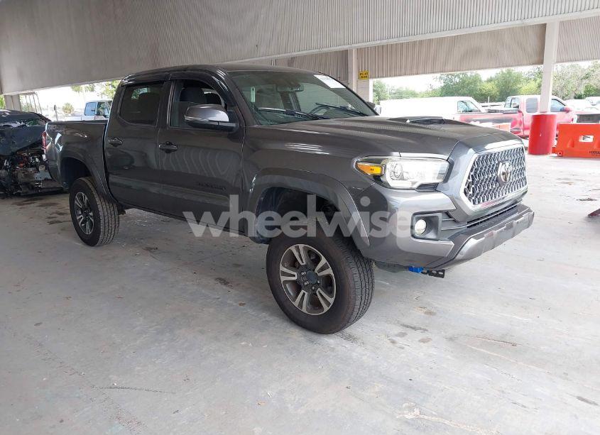 2019 Toyota Tacoma LIMITED/SR V6/SR5 V6/TRD OFF ROAD/TRD PRO/TRD SPORT (VIN 3TMCZ5AN0KM248419) main photo