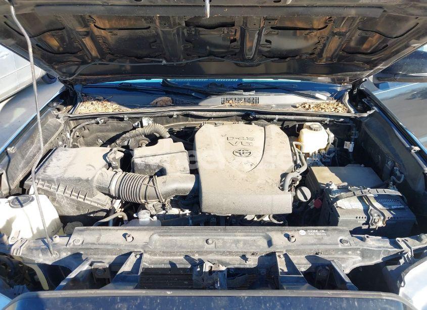 Photo 10 of 2019 Toyota Tacoma TRD OFF ROAD (VIN 3TMCZ5AN0KM272784)