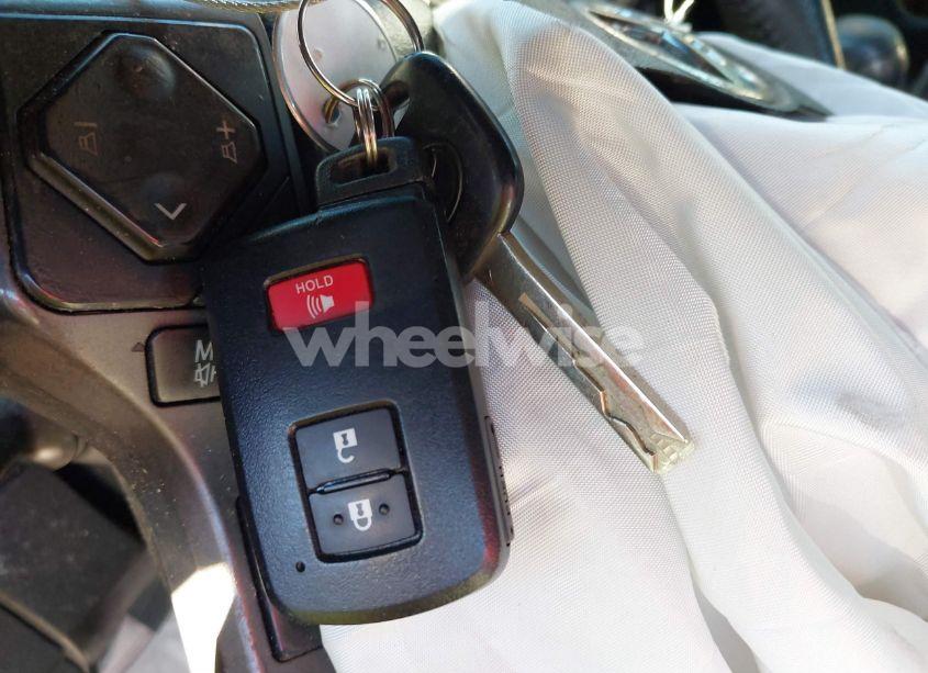 Photo 11 of 2019 Toyota Tacoma TRD OFF ROAD (VIN 3TMCZ5AN0KM272784)