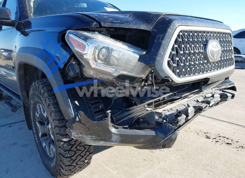 Photo 6 of 2019 Toyota Tacoma TRD OFF ROAD (VIN 3TMCZ5AN0KM272784)
