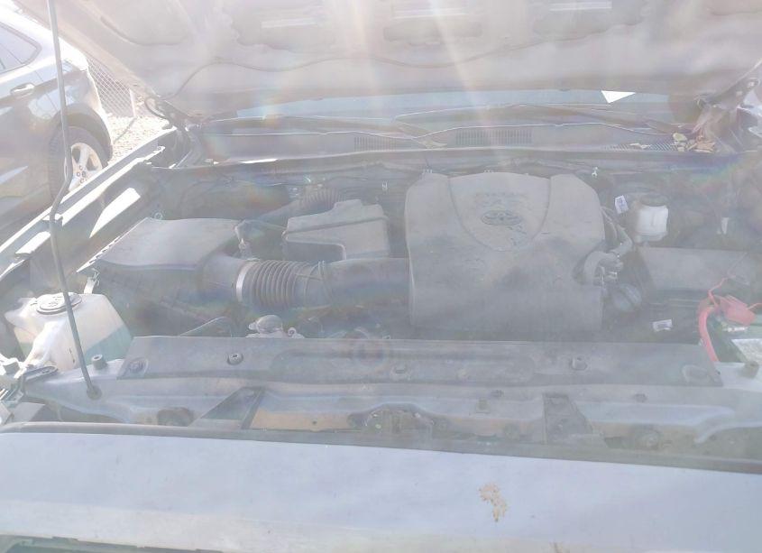 Photo 10 of 2020 Toyota Tacoma TRD SPORT (VIN 3TMCZ5AN0LM295872)