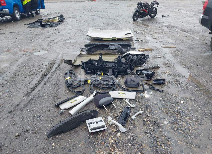 Photo 12 of 2020 Toyota Tacoma SR5 V6 (VIN 3TMCZ5AN0LM321550)