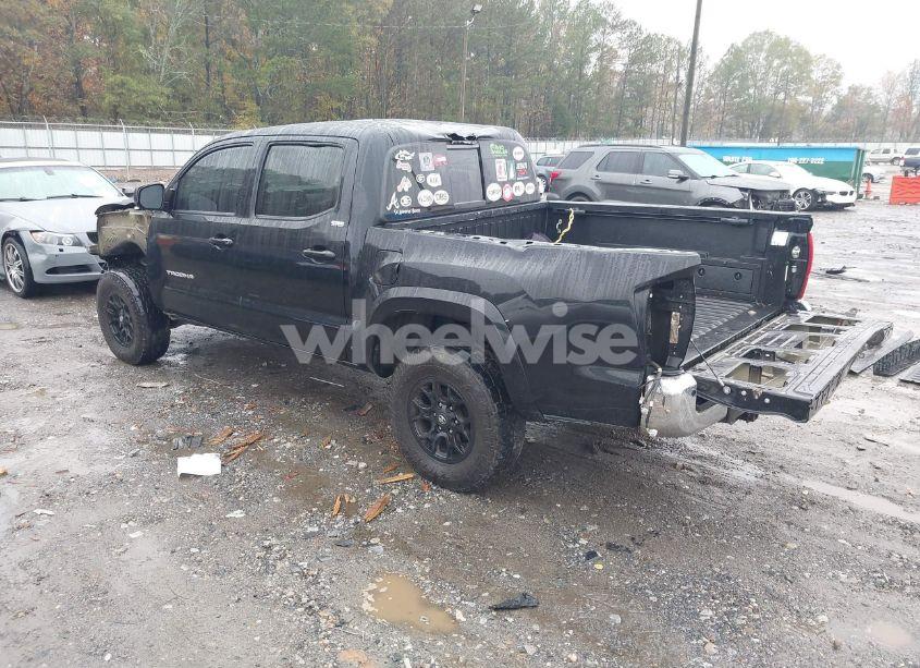 Photo 3 of 2020 Toyota Tacoma SR5 V6 (VIN 3TMCZ5AN0LM321550)