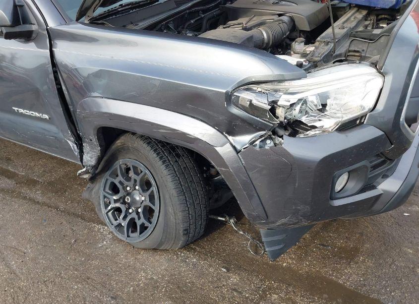 Photo 6 of 2020 Toyota Tacoma SR5 V6 (VIN 3TMCZ5AN0LM345024)