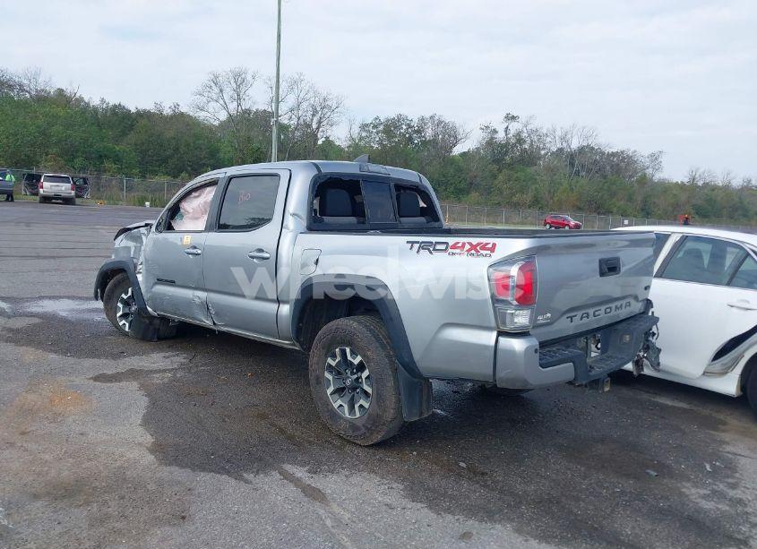 Photo 3 of 2021 Toyota Tacoma TRD OFF-ROAD (VIN 3TMCZ5AN0MM436828)