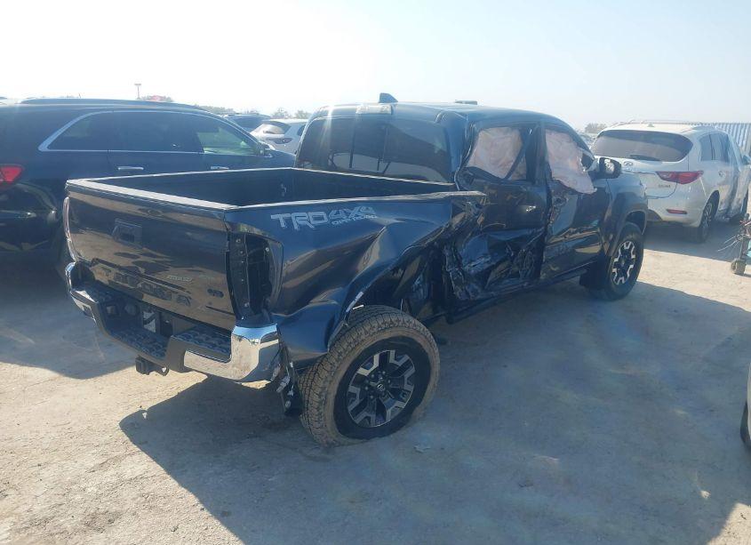 Photo 4 of 2021 Toyota Tacoma TRD OFF-ROAD (VIN 3TMCZ5AN0MM443696)