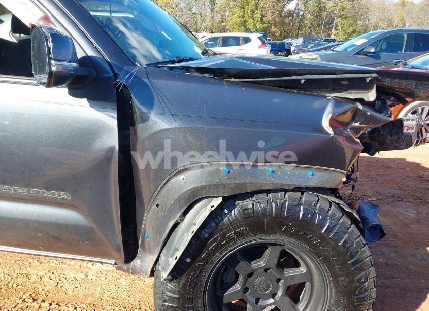 Photo 21 of 2021 Toyota Tacoma TRD OFF-ROAD (VIN 3TMCZ5AN0MM453094)