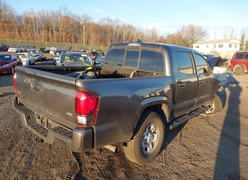 Photo 4 of 2022 Toyota Tacoma SR V6 (VIN 3TMCZ5AN0NM466624)