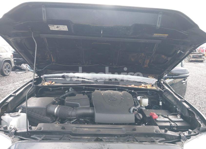 Photo 10 of 2022 Toyota Tacoma DOUBLE CAB/SR/SR5/TRD SPORT/TRD OFF ROAD/TRD PRO (VIN 3TMCZ5AN0NM468406)