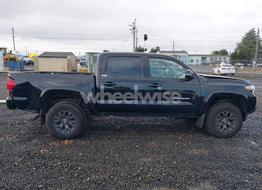 Photo 13 of 2022 Toyota Tacoma DOUBLE CAB/SR/SR5/TRD SPORT/TRD OFF ROAD/TRD PRO (VIN 3TMCZ5AN0NM468406)