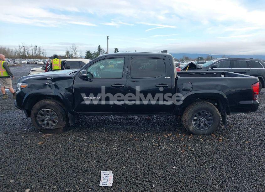 Photo 14 of 2022 Toyota Tacoma DOUBLE CAB/SR/SR5/TRD SPORT/TRD OFF ROAD/TRD PRO (VIN 3TMCZ5AN0NM468406)