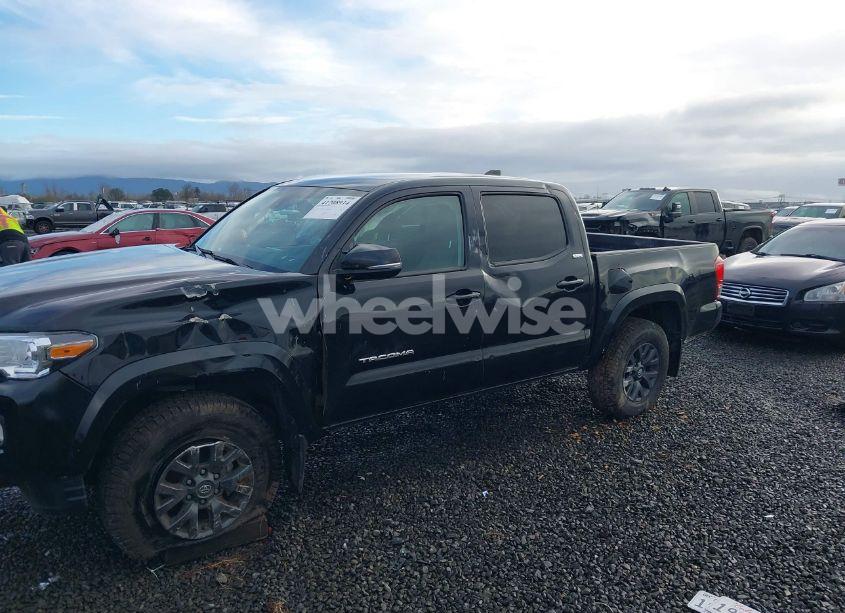Photo 6 of 2022 Toyota Tacoma DOUBLE CAB/SR/SR5/TRD SPORT/TRD OFF ROAD/TRD PRO (VIN 3TMCZ5AN0NM468406)