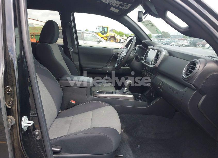 Photo 5 of 2022 Toyota Tacoma TRD OFF ROAD (VIN 3TMCZ5AN0NM476635)