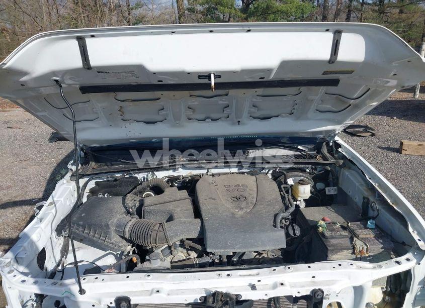 Photo 10 of 2022 Toyota Tacoma SR V6 (VIN 3TMCZ5AN0NM491295)