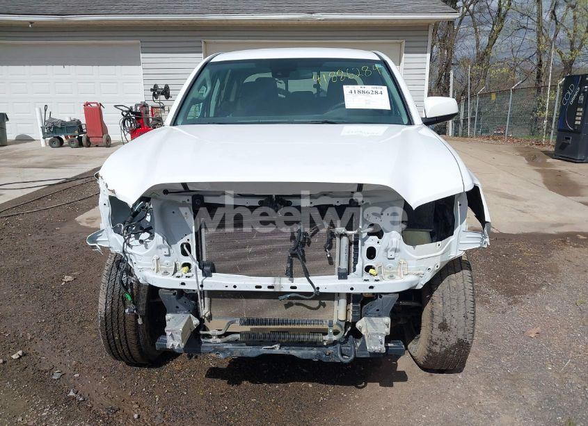 Photo 13 of 2022 Toyota Tacoma SR V6 (VIN 3TMCZ5AN0NM491295)