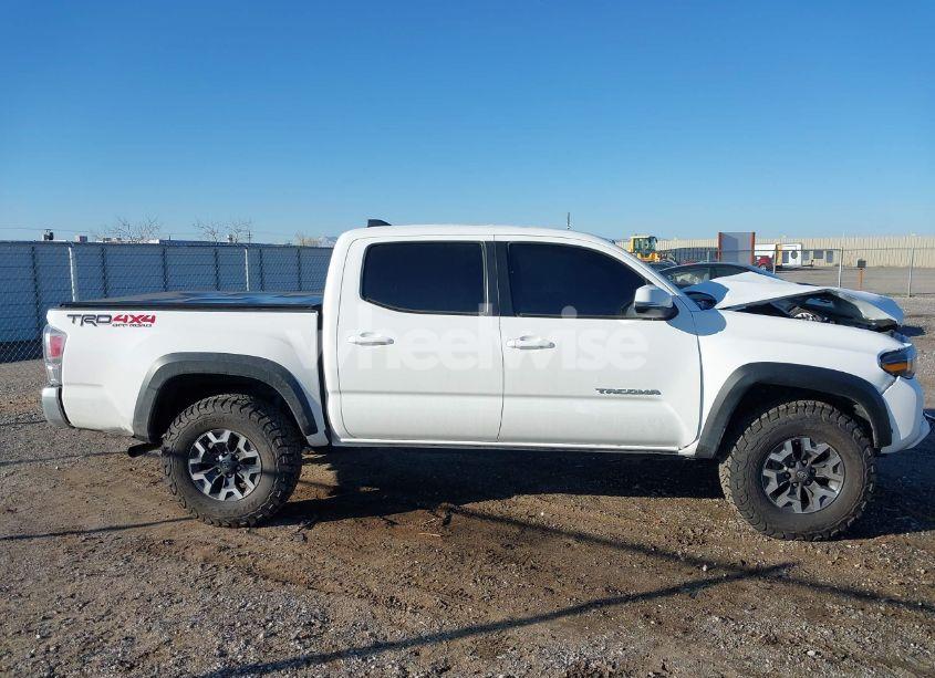 Photo 13 of 2023 Toyota Tacoma TRD OFF ROAD (VIN 3TMCZ5AN0PM576818)