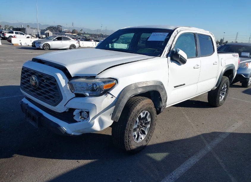 Photo 2 of 2023 Toyota Tacoma TRD OFF ROAD (VIN 3TMCZ5AN0PM638394)