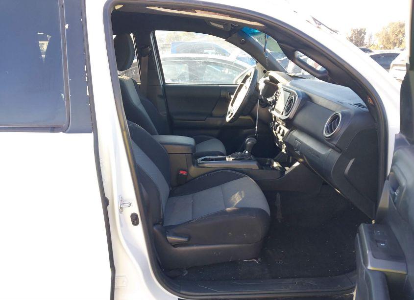 Photo 5 of 2023 Toyota Tacoma TRD OFF ROAD (VIN 3TMCZ5AN0PM638394)