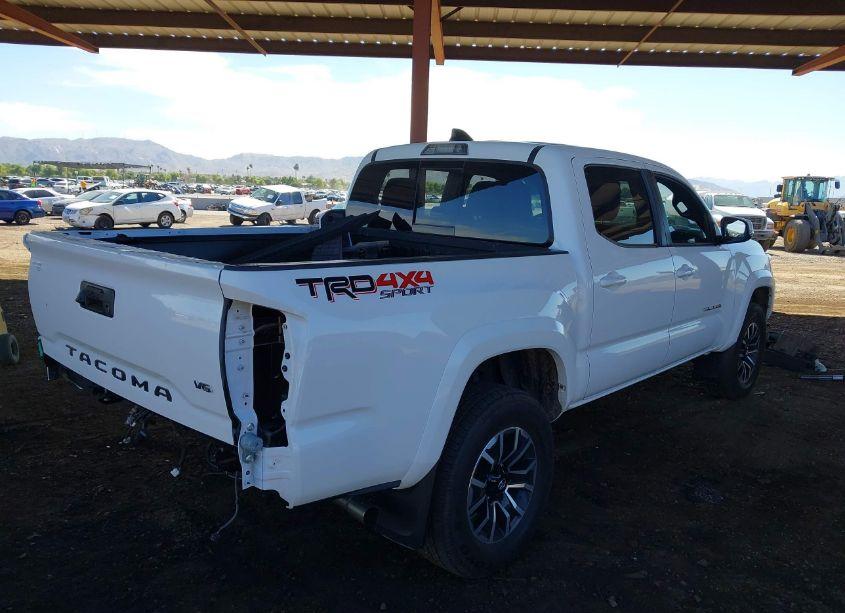 Photo 4 of 2023 Toyota Tacoma TRD SPORT (VIN 3TMCZ5AN0PM651419)