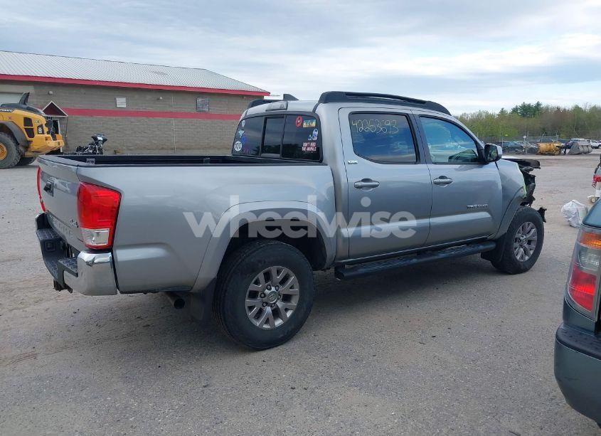 Photo 13 of 2016 Toyota Tacoma SR5 V6 (VIN 3TMCZ5AN1GM024101)