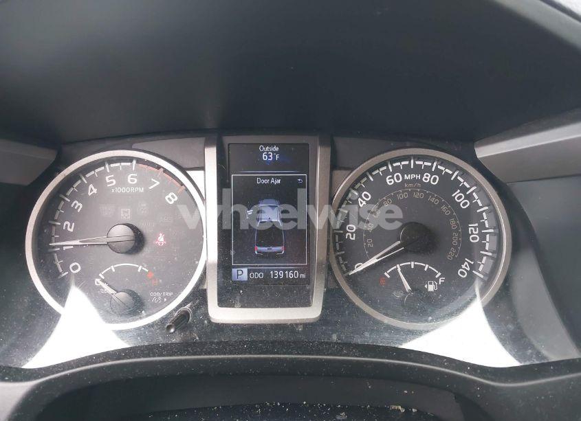 Photo 7 of 2016 Toyota Tacoma SR5 V6 (VIN 3TMCZ5AN1GM024101)