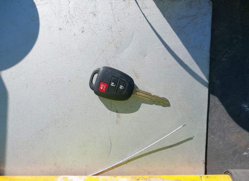 Photo 11 of 2017 Toyota Tacoma SR5 V6 (VIN 3TMCZ5AN1HM072523)